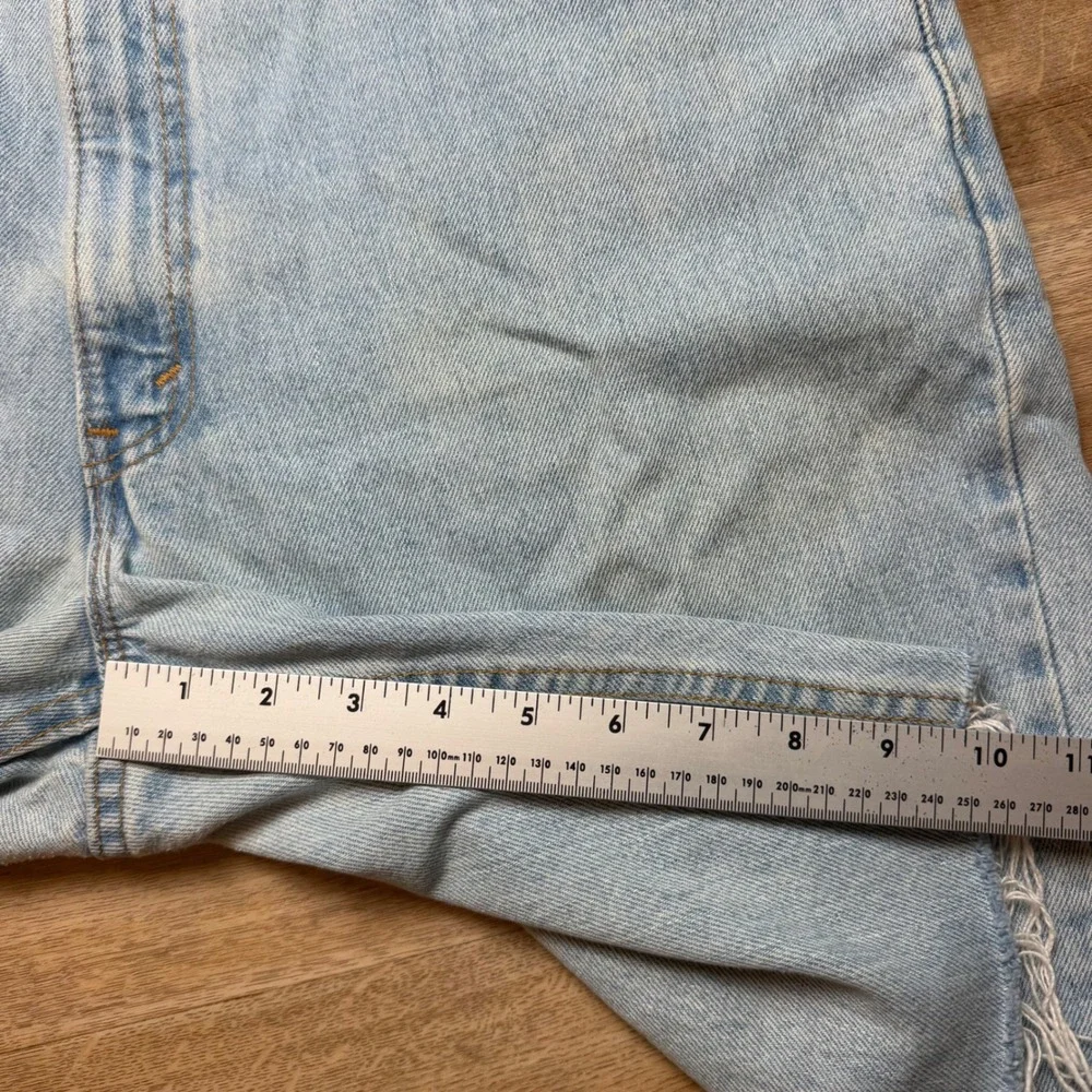 Vintage Levi's 550 Jean Shorts Mens 38 Blue Relaxed Fit Cut Off Made in USA
